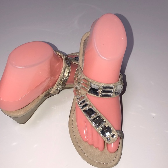 Jacklyn Smith - Picture 3 of 6